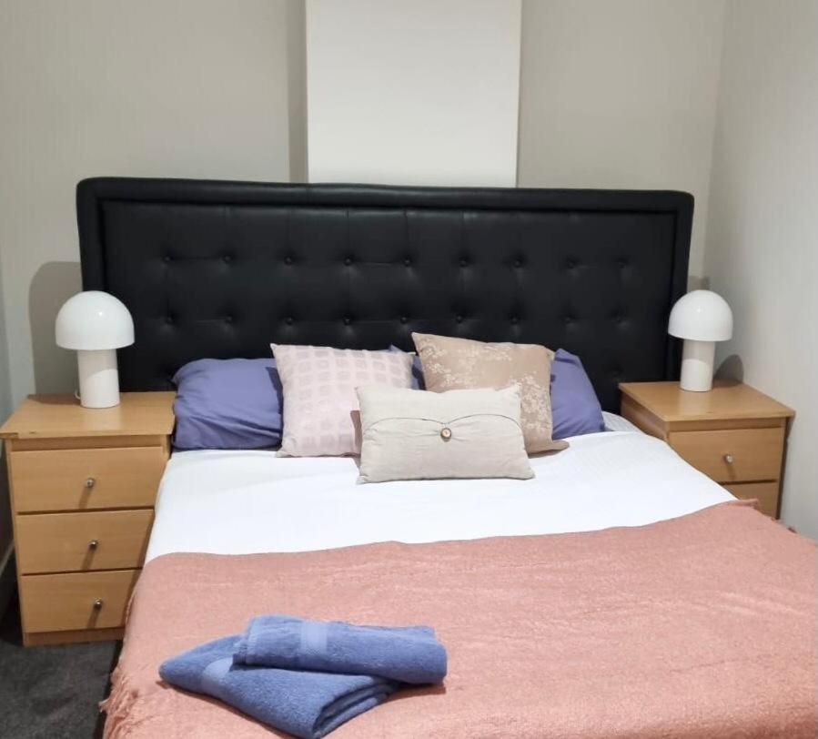 Collins Central 2-Bd Apartment With Pre-Reserve Parking Мелбърн Екстериор снимка